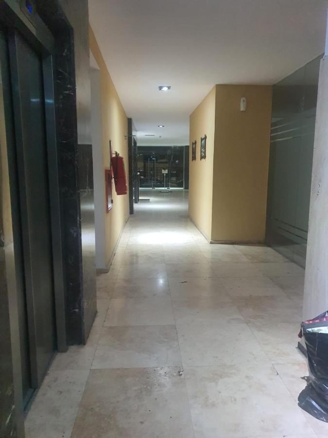 Apartamento Pilar Centro Pileta Solarium Hospital Austral Cochera Seguridad 24 Hs