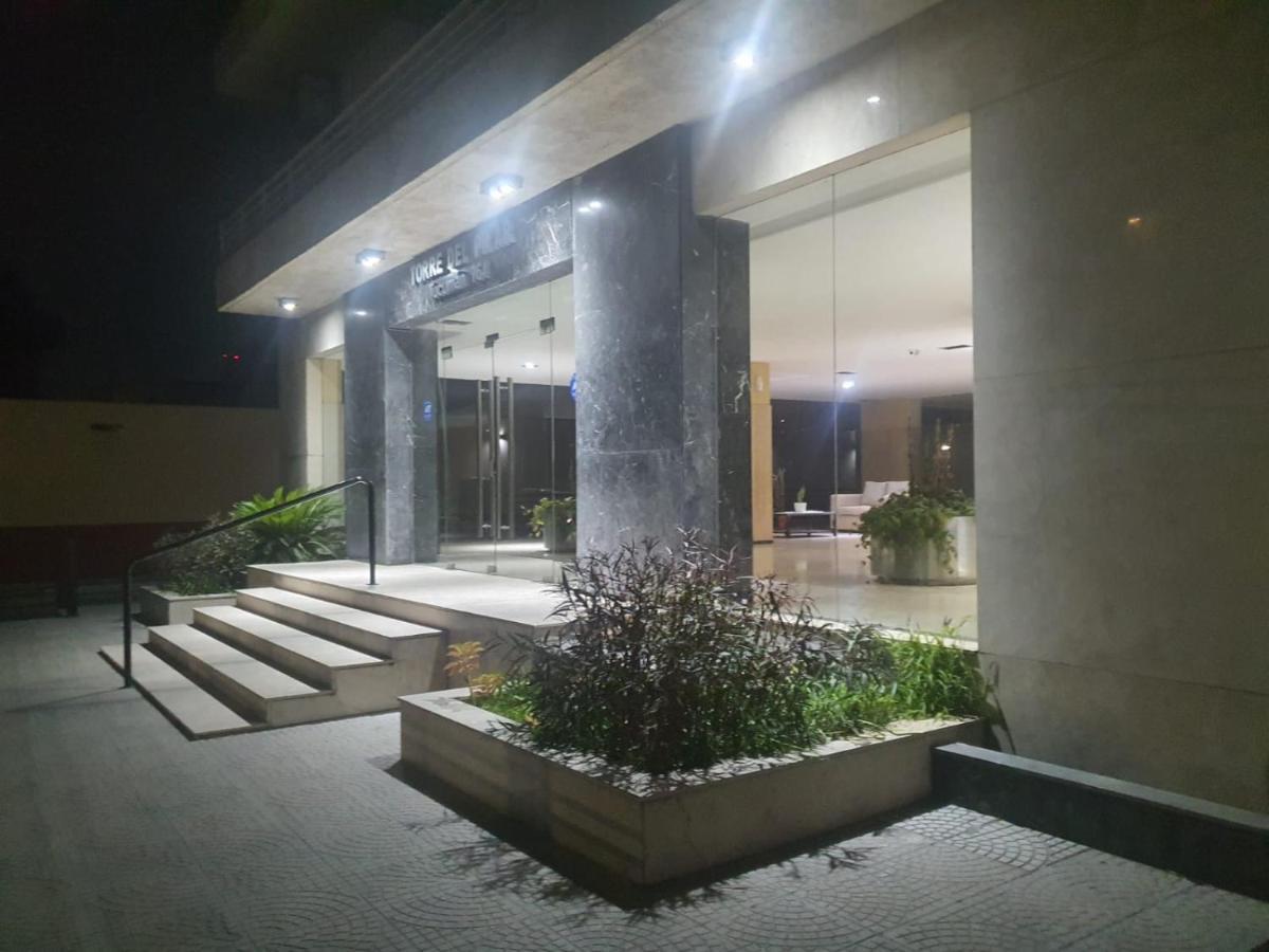 Pilar Centro Pileta Solarium Hospital Austral Cochera Seguridad 24 Hs